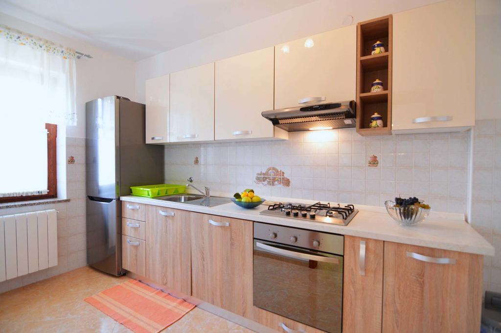 Garden Apartment Maria Vrsar Exterior photo